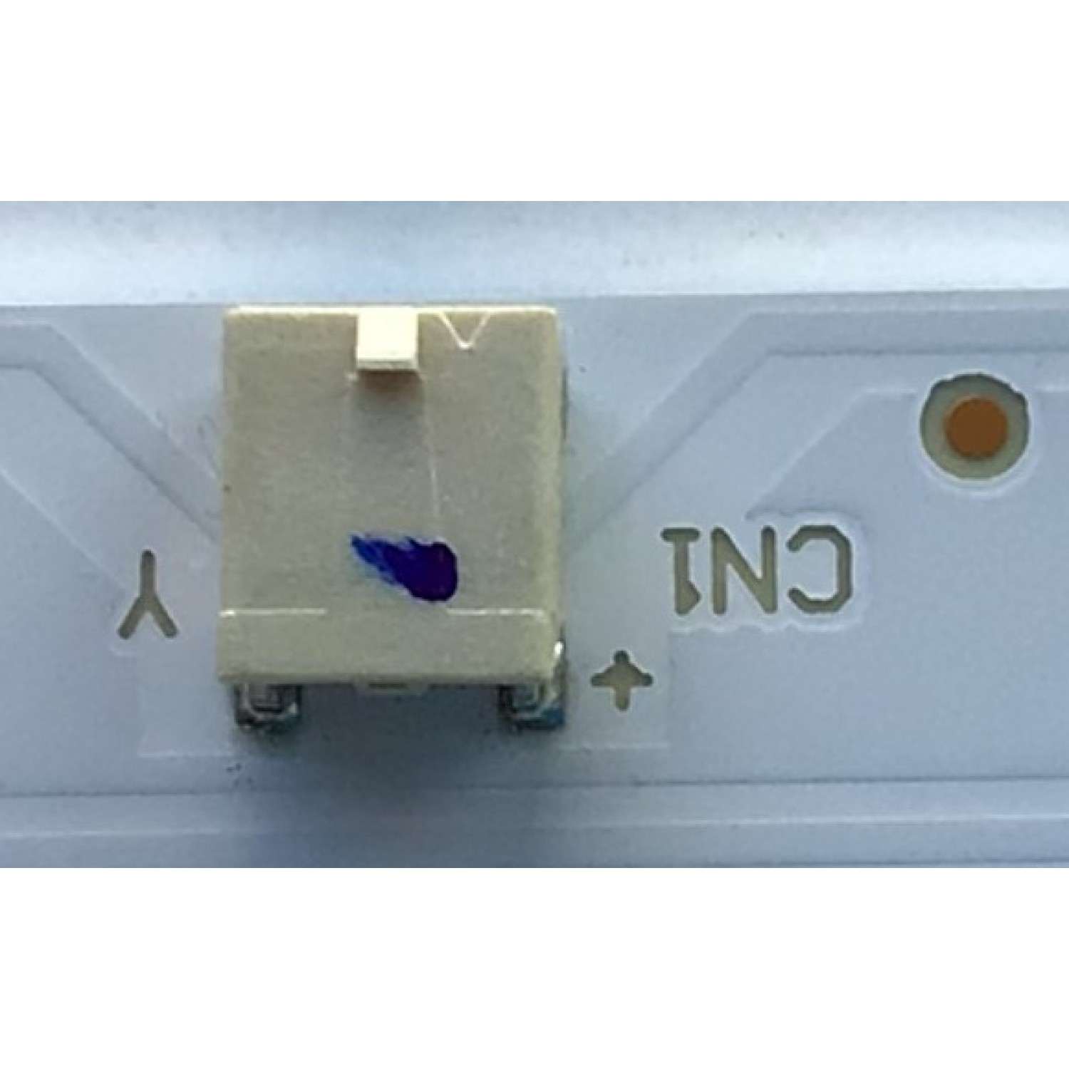 KIT DE LEDS PARA TV VIZIO (2 PZ) / NUMERO DE PARTE LMB320M0501-PF-3(HF)(O) / E 3NY4 0000 / 2AD A60LB 00E5JK / 51829 013 YA35 / MODELO D32H-J09 LINID3KX - Imagen 4